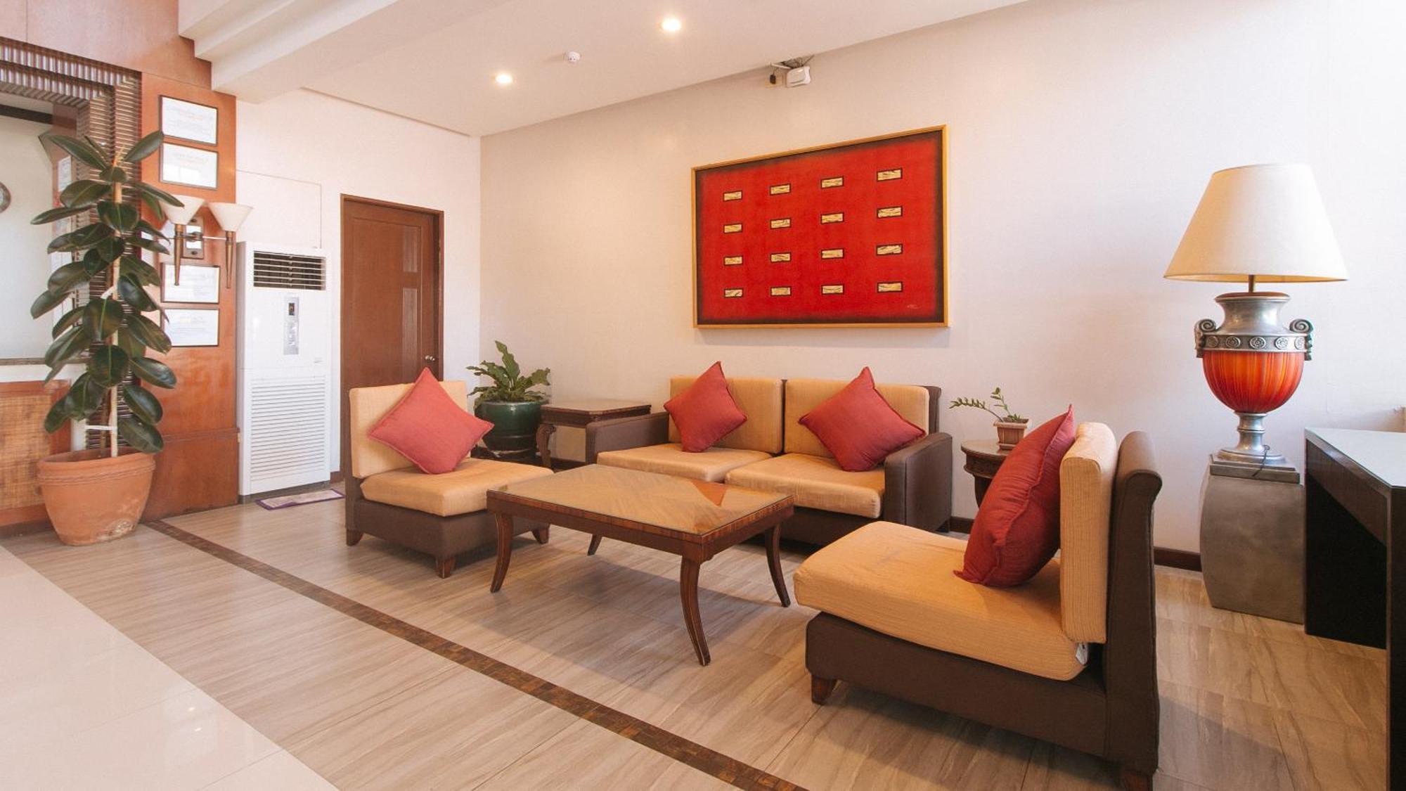 Bliss Hotel San Fernando Pampanga City Exterior photo